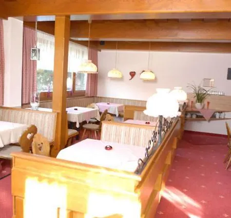 Hotel-pension Flora Отель типа 