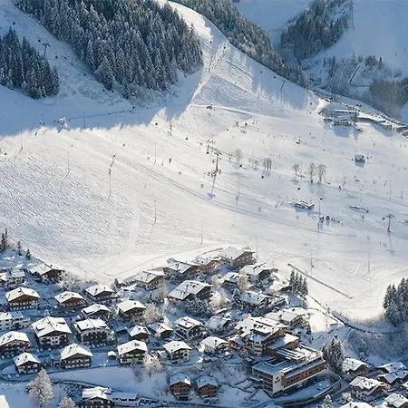 فندق مبيت وإفطار فندق-بنسيون فلورا